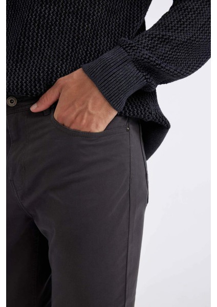 Chino Kanvas Pantolon Slim Fit Dar Kesim Pamuklu Esnek Dar Paça C9441AX24AU