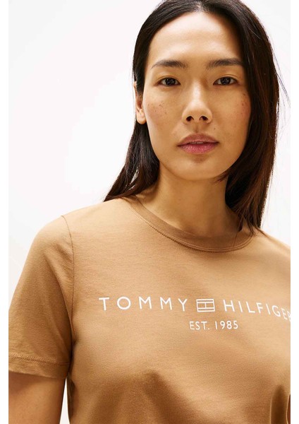 Kadın Regular Corp Logo Kısa Kollu T-Shirt fiyatları