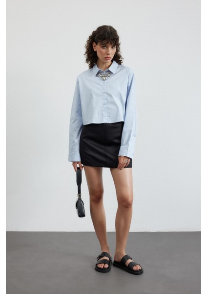 Siyah Cilt Kalın Bantlı Tek Toka Detaylı Kadın Terlik