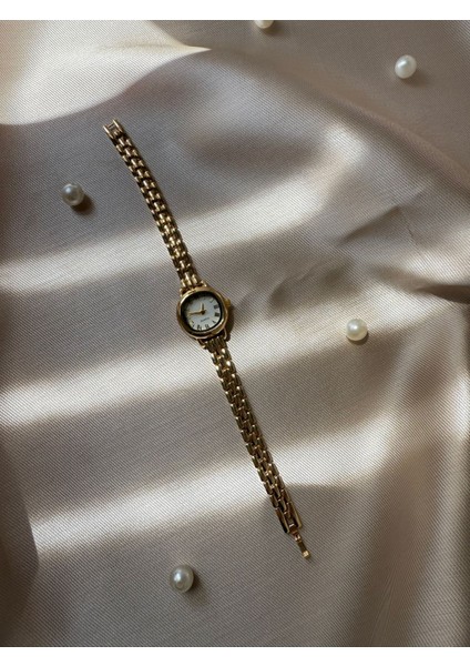Retro Minimal Boncuk Kordon Vintage Kadın Kol Saati fiyatları
