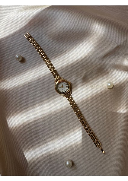 Retro Minimal Boncuk Kordon Vintage Kadın Kol Saati modelleri