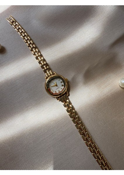 Retro Minimal Boncuk Kordon Vintage Kadın Kol Saati