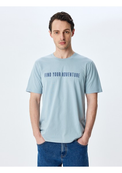 Bisiklet Yaka Regular Fit Pamuklu Kısa Kollu Slogan Baskılı Tişört modelleri