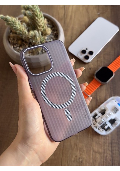 iPhone 15 Pro Uyumlu Manyetik Şeffaf Kılıf SOOCASE645