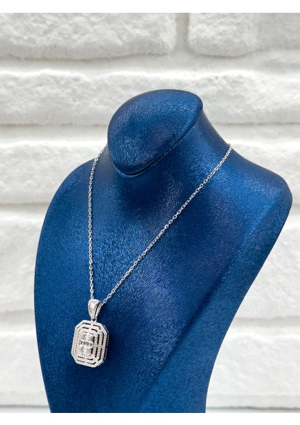 Pırlanta Montür Baget Taşlı Kadın Gümüş Kolye - Baget Kolye