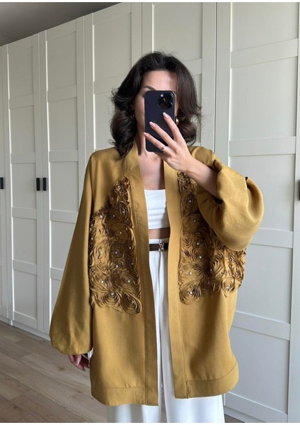 Gül Detaylı Premium Kimono fırsatları
