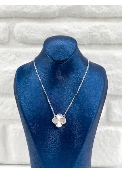 Spor Taşsız Yonca Kadın Gümüş Kolye indirimleri