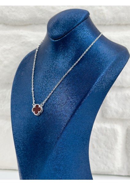 Bordo Taşlı Yonca Kadın Gümüş Kolye modelleri