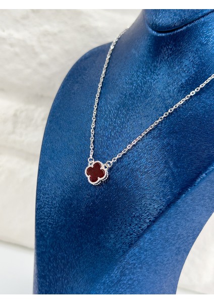 Bordo Taşlı Yonca Kadın Gümüş Kolye indirimleri