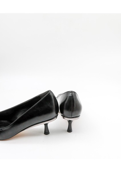 Kısa Topuklu Şık Kadın Ayakkabı PM207 Siyah Cilt modelleri