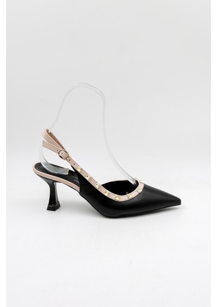 Kısa Kısa Topuklu Arkası Açık Zımba Detaylı Kadın Ayakkabı PM492 Siyah Cilt Bej