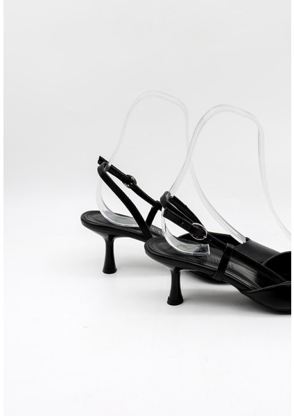 Kadın Topuklu Klasik Ayakkabı PM492 K1047 Siyah Cilt fiyatları