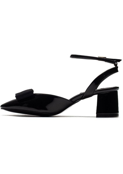 Kadın Siyah Platformlu Dolgu Topuk Günlük Rugan Ayakkabı Kaydırmaz Taban 720 modelleri