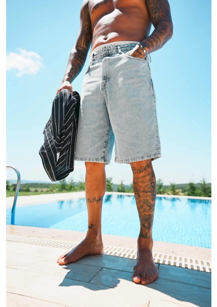 Erkek Süper Baggy Fit Bermuda Jean Şort Açık Mavi modelleri