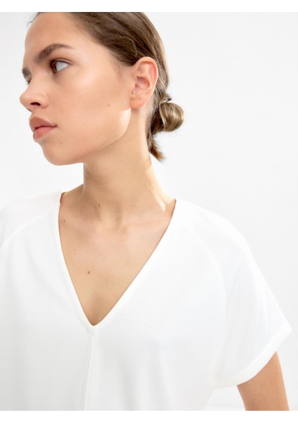 V-Yaka Basic T-Shirt indirimleri