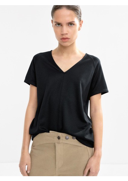 V-Yaka Basic T-Shirt fiyatları