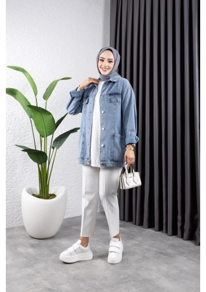 Kadın Cep Detaylı Denim Kot Ceket