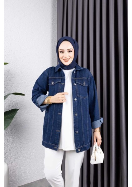 Kadın Siyah Kar Yıkamalı Cepli Denim Kot Ceket