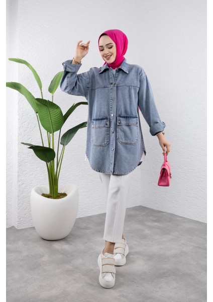 Kadın Cep Detaylı Düğmeli Denim Kot Ceket