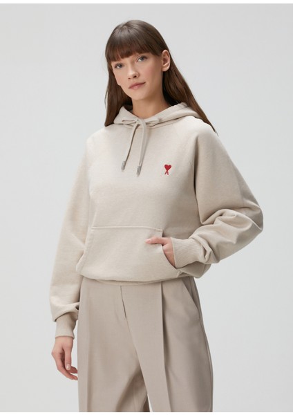 Bej Kapüşonlu Logo Nakışlı Sweatshirt