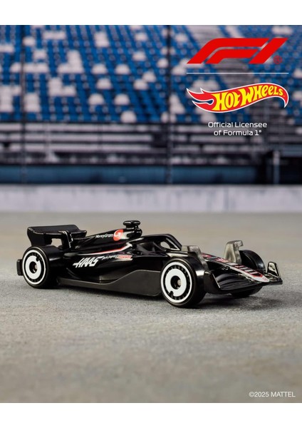 Formula 1 5'li Araba Seti Yarış Takımlarını Temsil Eden 5'li Paketi, Formula 1® Temalı 5 Adet 1:64 Ölçekli Metal Araba Seti JGF58 fiyatları
