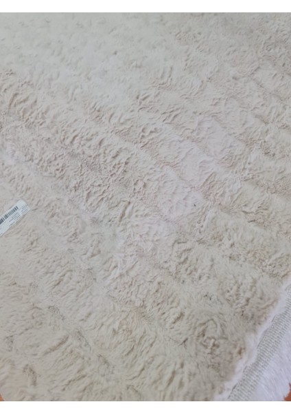 Konforsa Modern Tavşan Tüyü Bubble Desenli Halı – Yumuşak Dokulu, Leke Tutmaz, Kaymaz Tabanlı- Extra Yumuşak modelleri