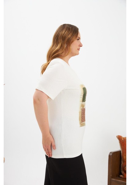 Pul Payet Dört Renk Bloklu Büyük Beden Tişört Ekru fiyatları