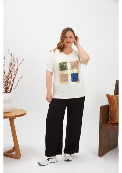 Pul Payet Dört Renk Bloklu Büyük Beden Tişört Ekru indirimleri