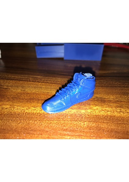 Kutu ile Nike Jordan 1 Ayakkabı (Anahtarlık) (Sadece Plastik Aparattır) 3D indirimleri