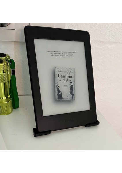 Kindle Paperwhite Stand (Sadece Plastik Aparattır) 3D