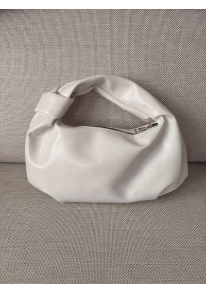 Şık ve Kullanışlı Siyah Kadın Kol Çantası Günlük ve Özel Günler Için Ideal fiyatları