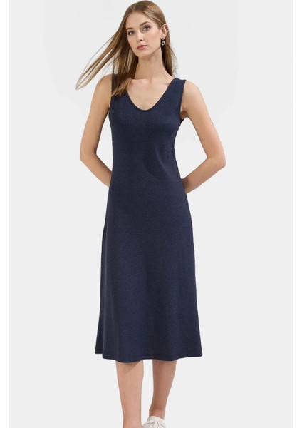 A Line Kolsuz Örme Elbise Rahatlık ve Şıklık Bir Arada Premium Kalite Rahat Şık Modern Stil