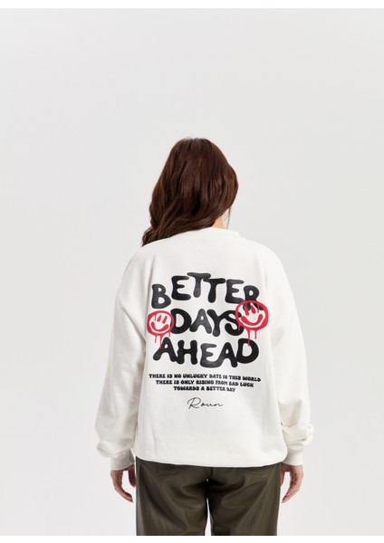 Baskılı Ekru Oversize Sweatshirt modelleri