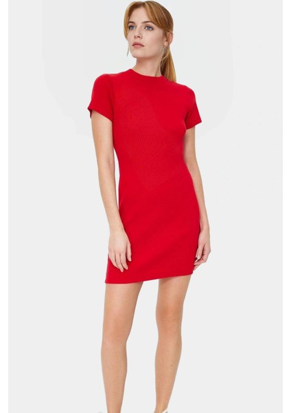 Örme Mini Elbise Bodycon Kalıp Bisiklet Yaka Günlük Kısa Kollu Rahat Kullanım Trend Tasarım