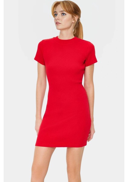 Örme Mini Elbise Bodycon Kalıp Bisiklet Yaka Günlük Kısa Kollu Rahat Kullanım Trend Tasarım modelleri