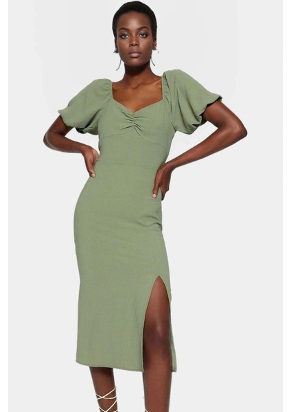 Rahat ve Şık Dokuma Elbise Midi Boy A Line Kalp Yaka Yazlık Kombinler Için Seçkin Malzeme modelleri