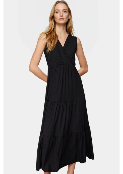 Maxi Boy Örme Elbise V Yaka Çiçek Desen Rahat Kalıp Yazlık ve Şık Zarifane Tasarım modelleri