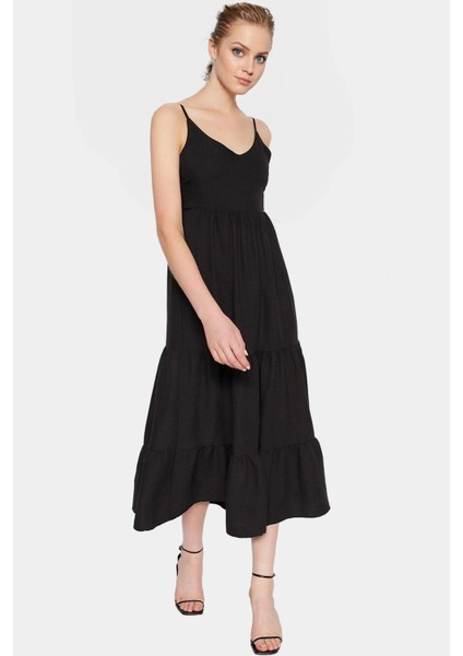 Kolsuz Maxi Elbise Skater Kalıp Lilyum Dokuma Günlük Kullanım Modern Stil Şık Görünüm modelleri