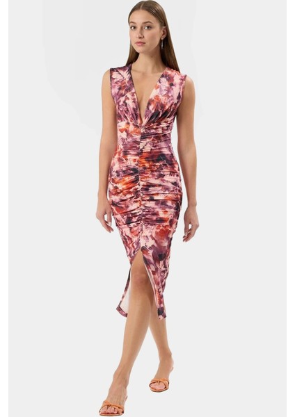 Rahat ve Şık Bodycon Midi Elbise Örme Kumaş V Yaka Büzgü Detaylar 120 cm Boy