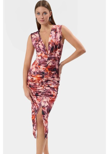 Rahat ve Şık Bodycon Midi Elbise Örme Kumaş V Yaka Büzgü Detaylar 120 cm Boy modelleri