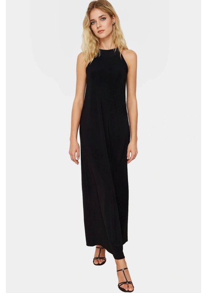 Halter Yaka Maxi Elbise Örme Kumaş Çiçekli Desen Rahat Kalıp Konforlu Kesim ve Şık