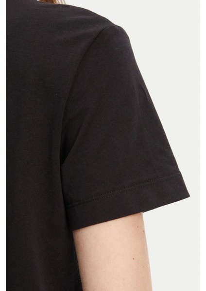 Kadın Regular Fit Bisiklet Yaka Minimalist Logolu T-Shirt - Siyah fırsatları