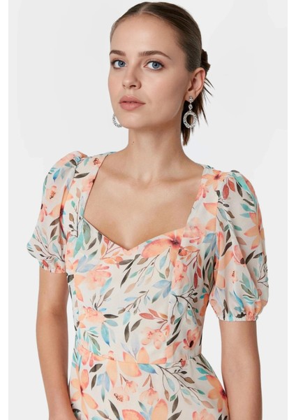 Yazlık Çiçekli Mini Elbise Rahat A Line Şifon Kısa Kollu ve Şık Dayanıklı Malzeme modelleri