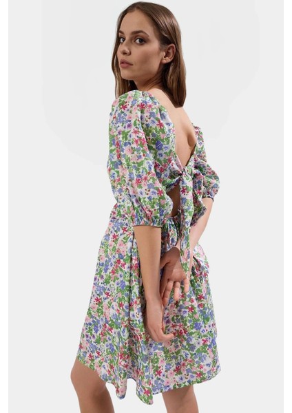 Dokuma Polyester Mini Elbise Çiçekli Desen Belden Kalp Yaka Yaz Şık Görünüm Modern Stil modelleri