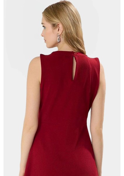 Şık Choker Yaka Mini Elbise Rahat A Line Kesim Scuba Krep Kumaş Görünüm modelleri