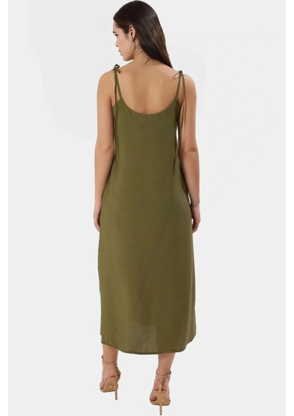 Askılı Midi Elbise Nefes Alan Polyester Kumaş Şık Shift Kesim Günlük Tarz Profesyonel Görünüm modelleri