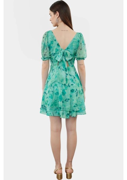 Yazlık Kadın Mini Elbise Polyester Şifon Dokuma Astarlı Şık Görünüm Özenle Seçilmiş Modern Stil modelleri