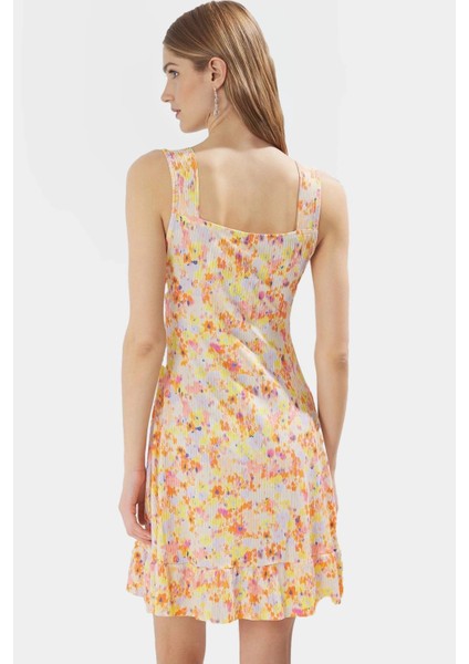 Yazlık Kadın Elbisesi Rahat Şık ve Nefes Alabilir Polyester Mini Elbise Kaliteli Işçilik modelleri