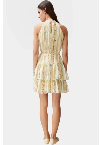 Rahat Mini Elbise Halter Yaka Belden Açılan Etek Dokuma Kumaş Günlük Şık Kaliteli Işçilik modelleri