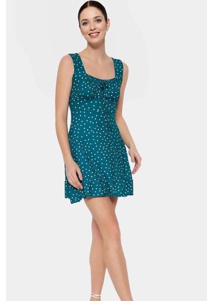 Yazlık Kadın Elbisesi Rahat Şık ve Nefes Alabilir Polyester Mini Elbise Kaliteli Işçilik modelleri